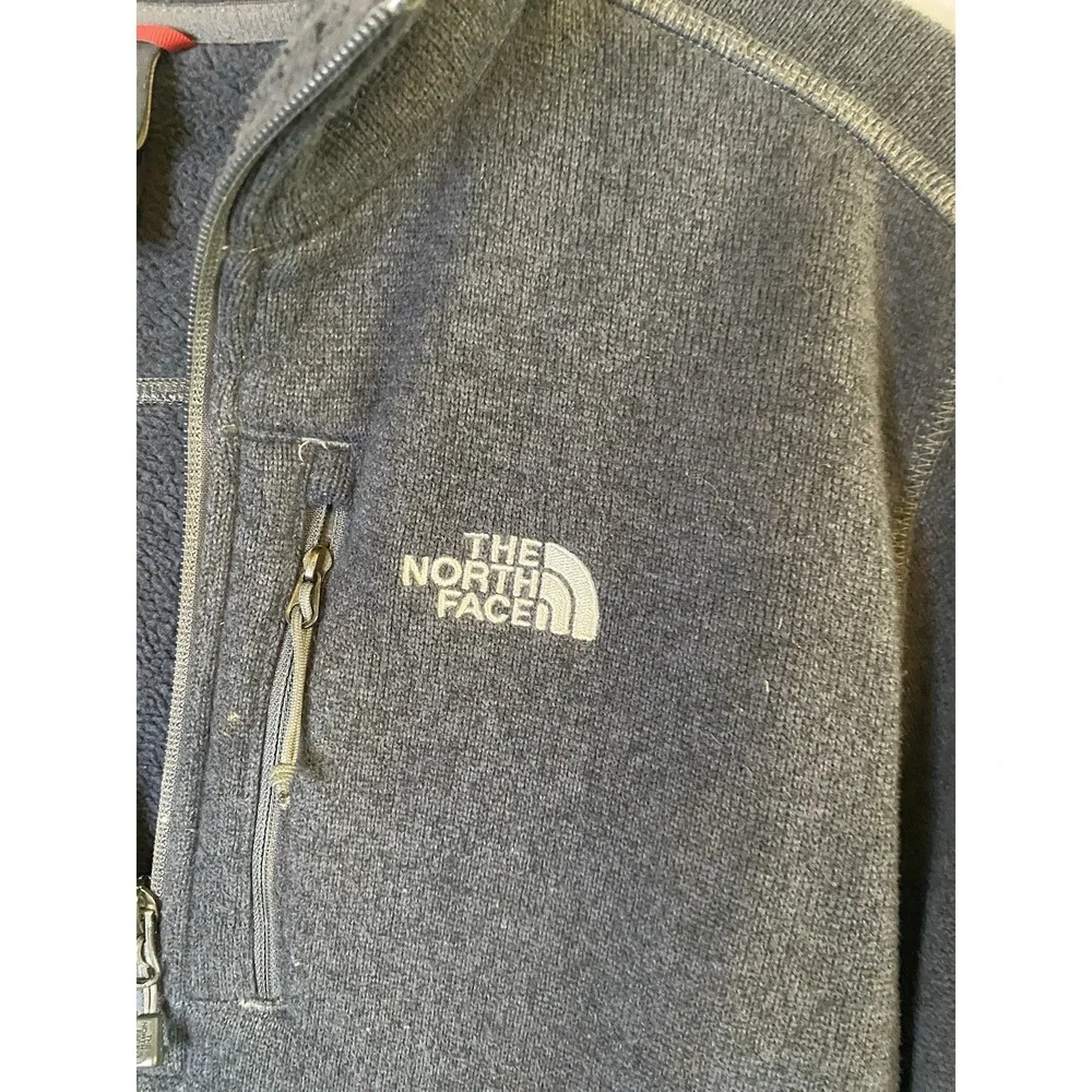 The North Face Quarter Zip Fleece Pullover Mens M Gray Sweater Knit Jacket